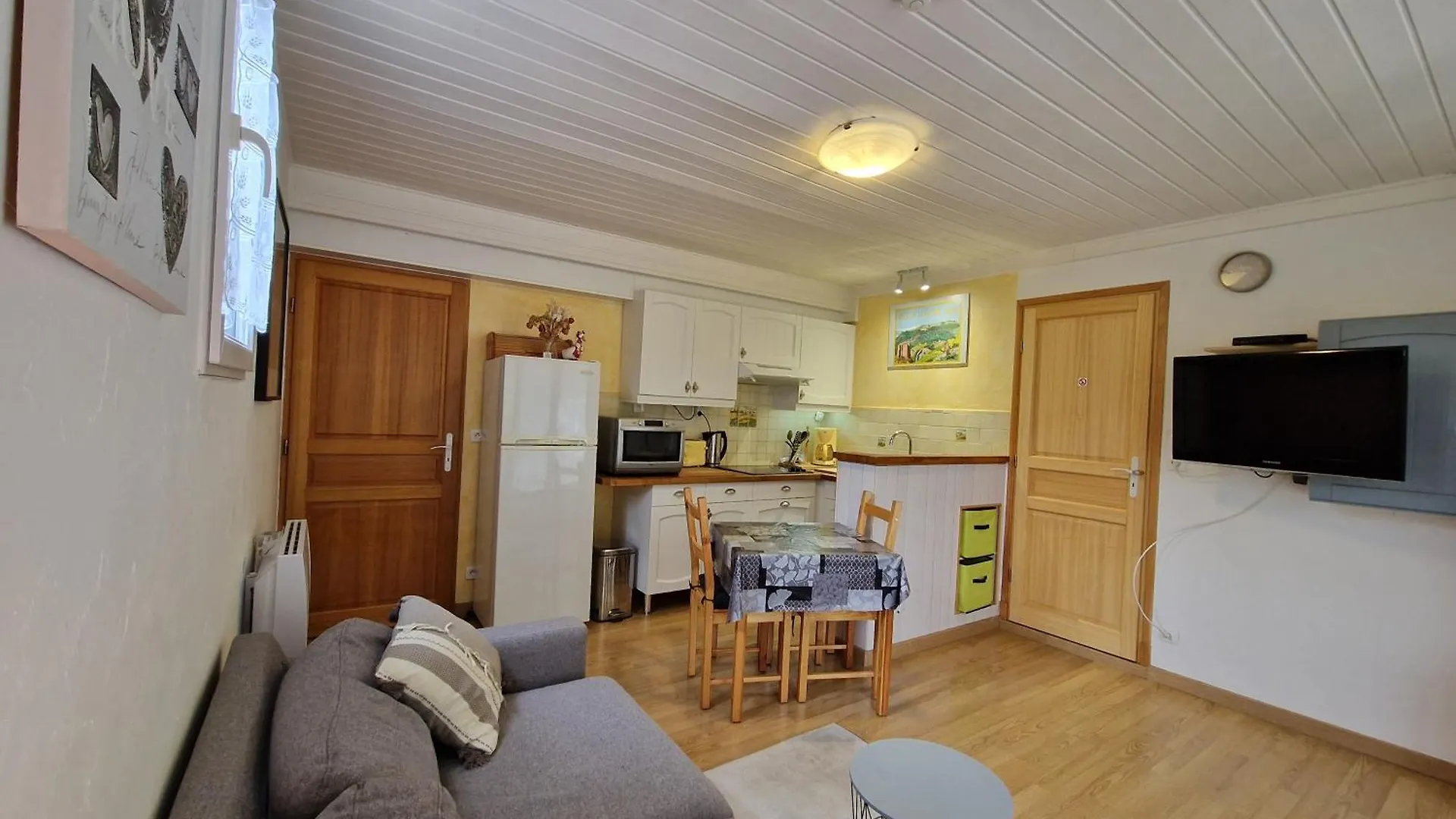 Apartment Le Devant De La Chaux Pontaix France